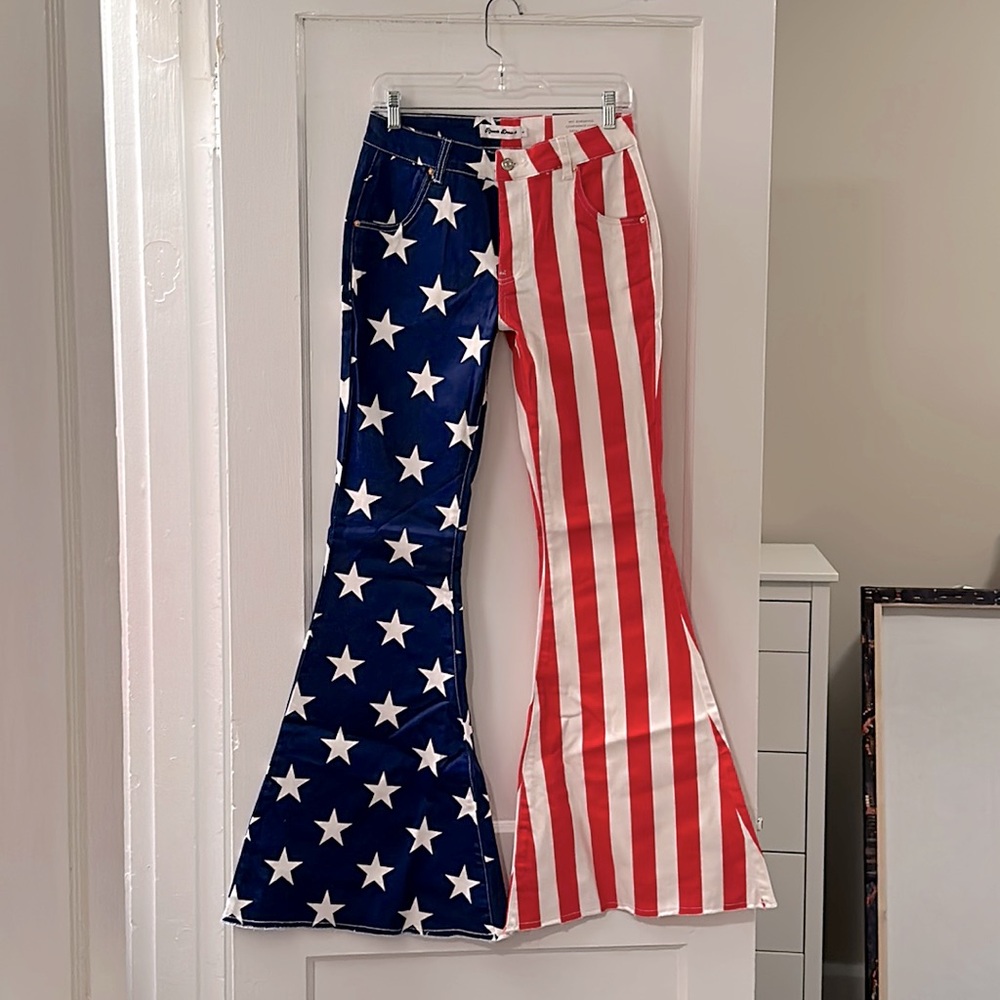 Ranch Dressin’ Freedom Flare Jeans Size 27x33.5